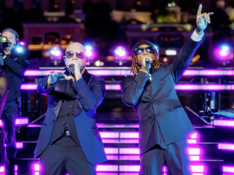 Pitbull Tour 2026 see updates